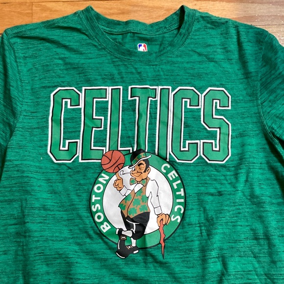 NBA Boston Celtics Green Short Sleeve Tee - Picture 1 of 5